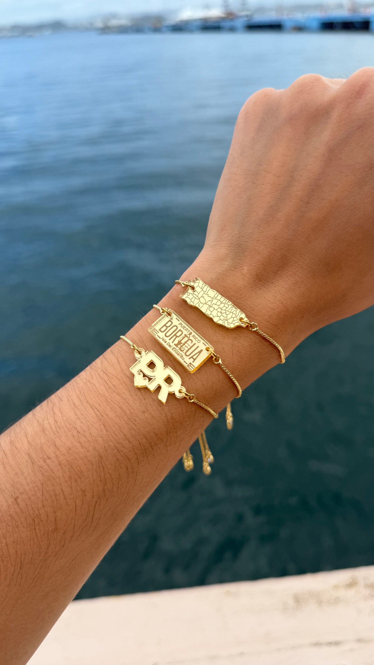 PuertoRRo Gold Bracelets