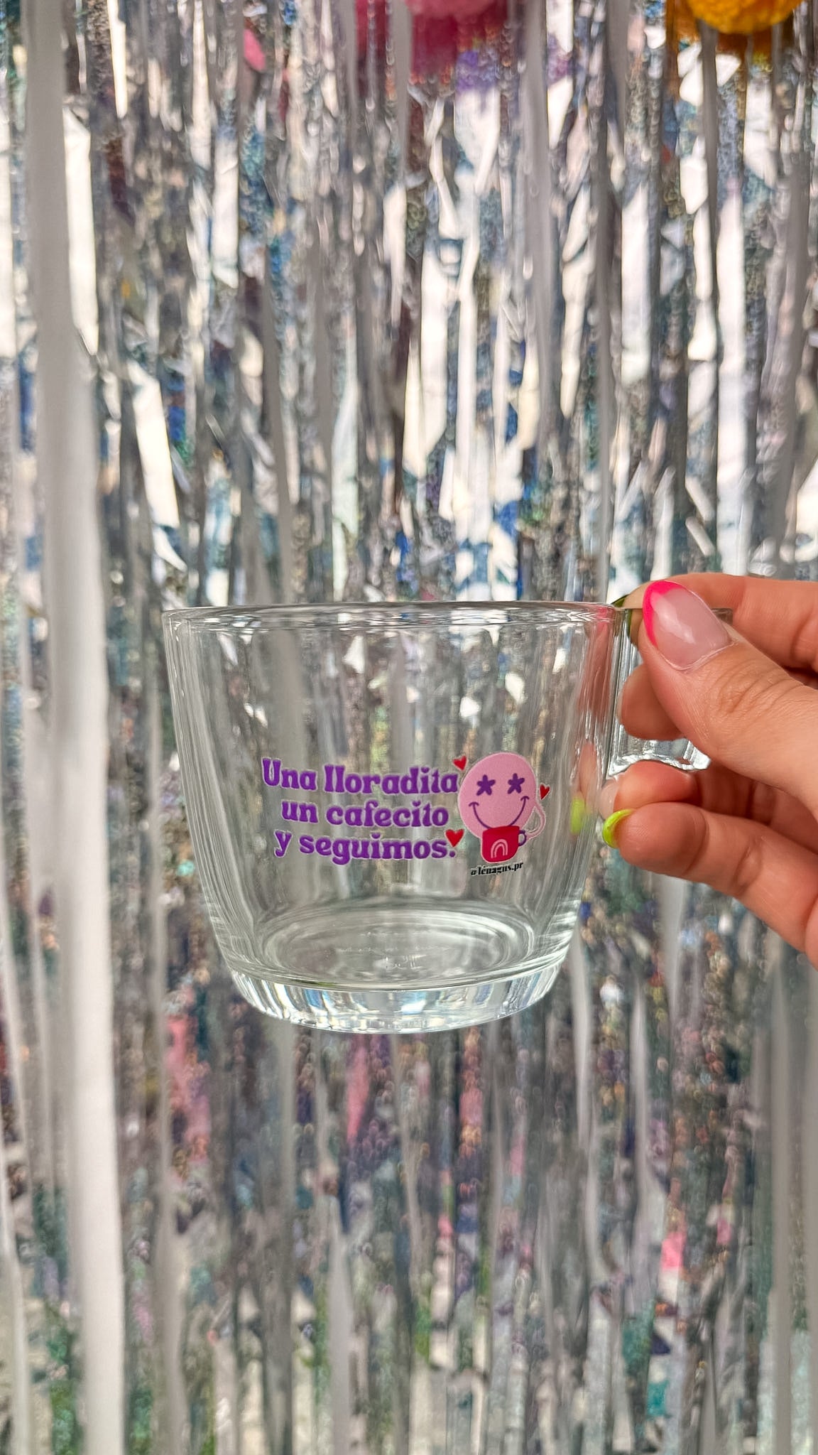 UNA LLORADITA, UN CAFECITO Y SEGUIMOS MUG