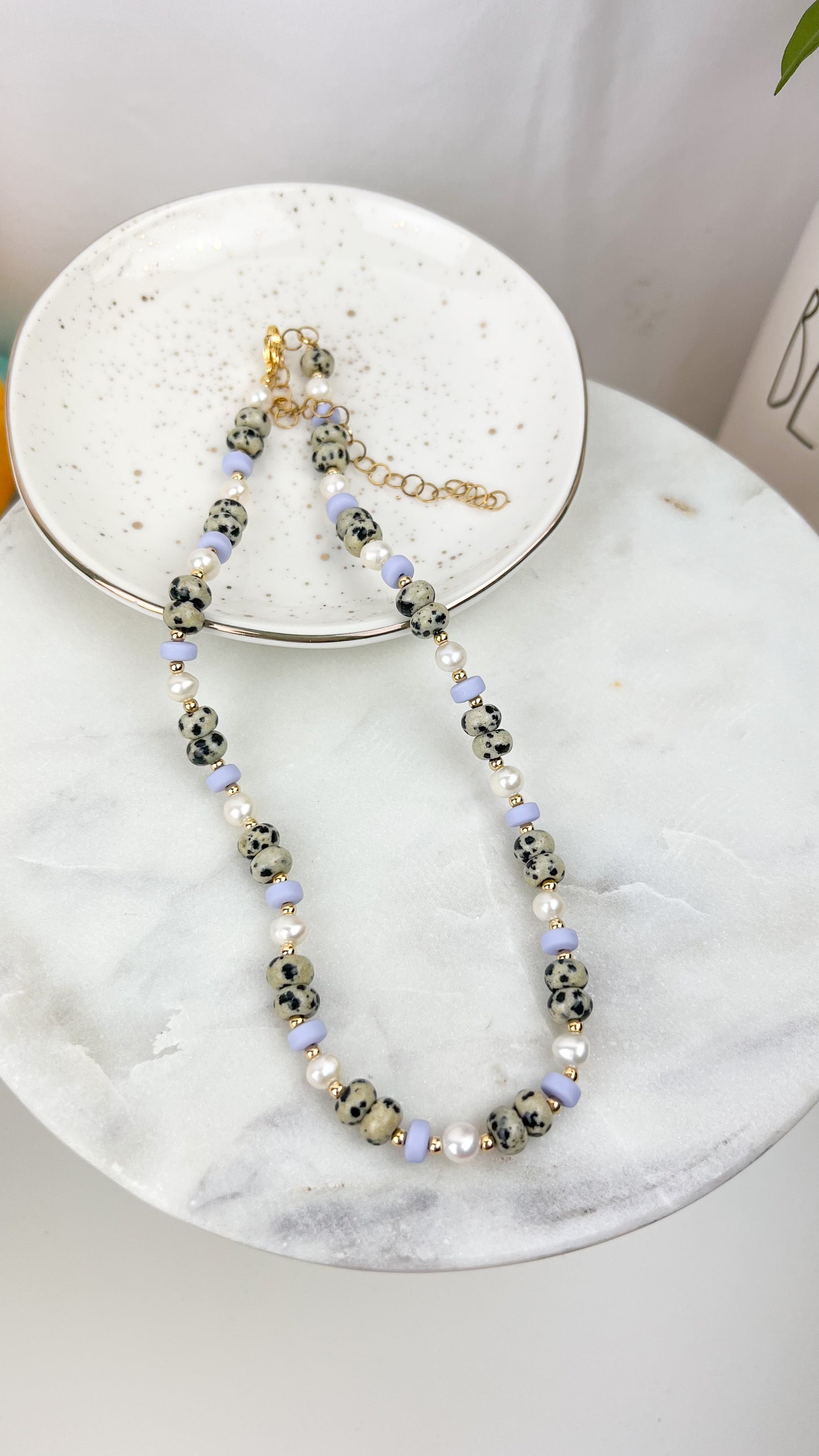 MOO Choker