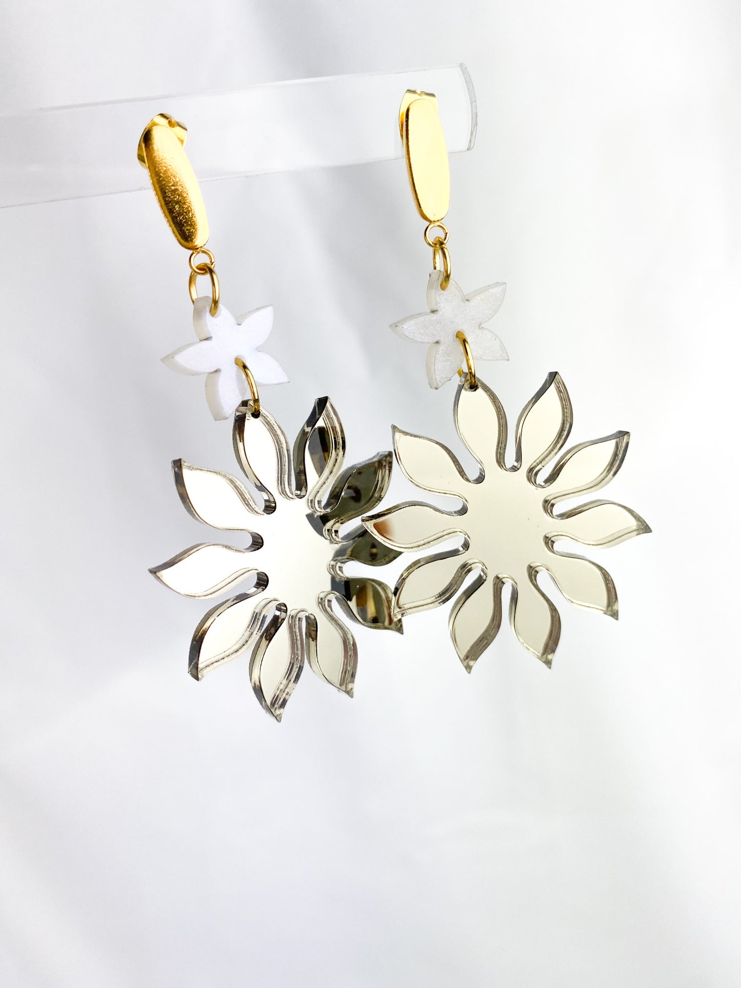 HAZEL FLOWERS EARRINGS