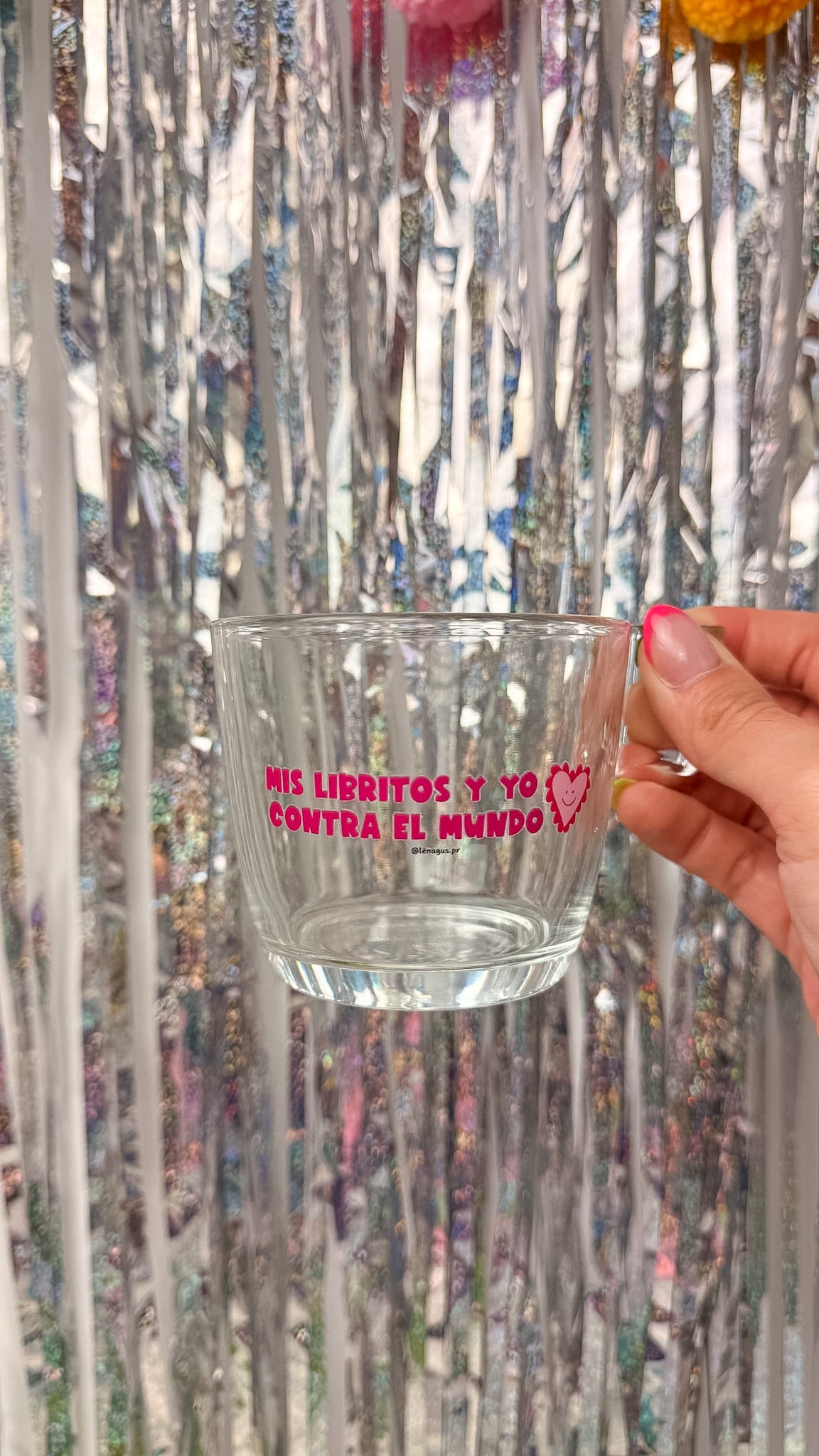 Mis libritos y yo contra el mundo MUG