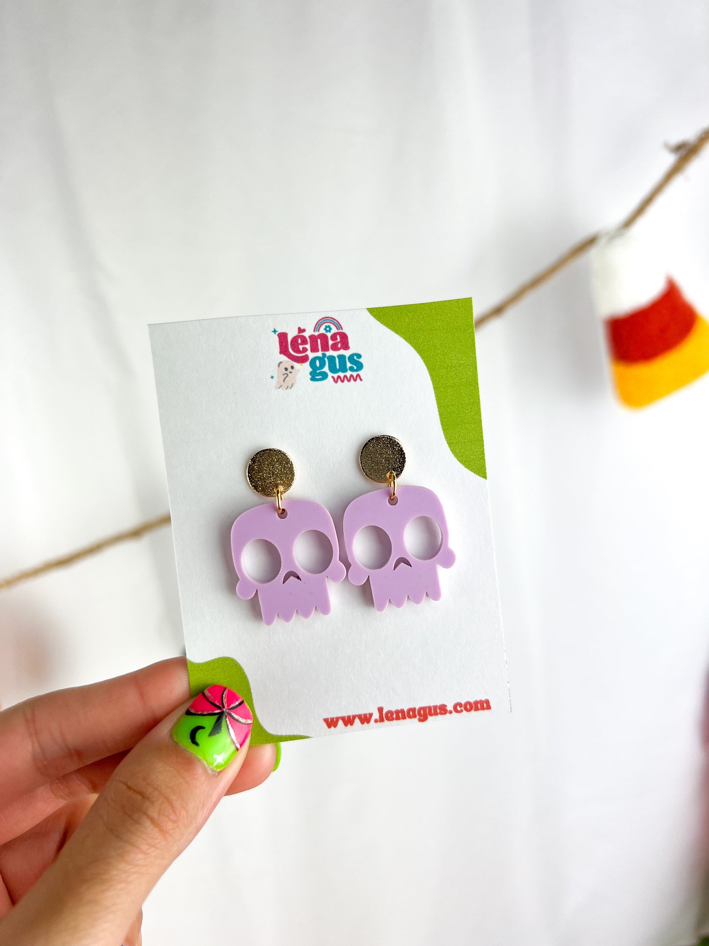 Pinky Skulls Earrings